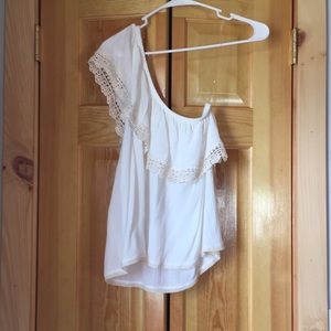 One shoulder top